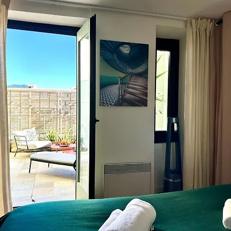 L'ame De - Terrasse Doree Sur Place Massena Nice