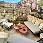 L'ame De - Terrasse Doree Sur Place Massena Apartment *