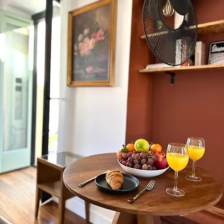 Apartment L'ame De - Terrasse Doree Sur Place Massena Nice