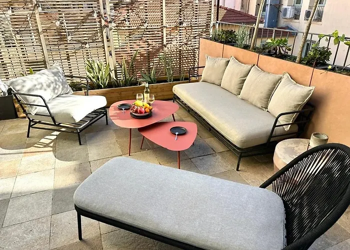 L'ame De - Terrasse Doree Sur Place Massena Nice