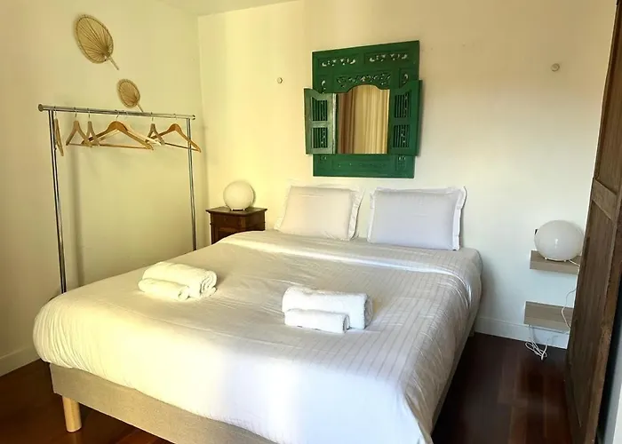 L'ame De - Terrasse Doree Sur Place Massena Apartman *