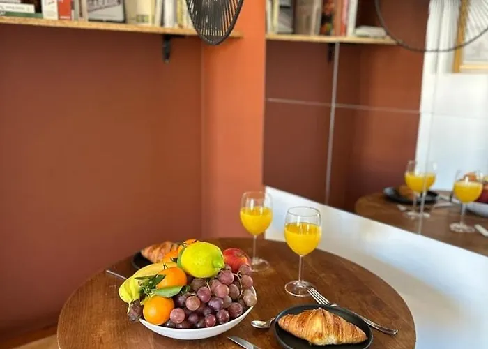 L'ame De - Terrasse Doree Sur Place Massena Nizza